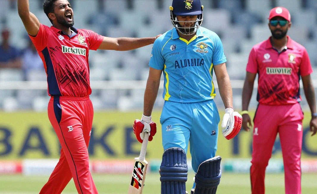 ডারবানে ২১৪ রানে দক্ষিণ আফ্রিকাকে হারাল অস্ট্রেলিয়া: পঞ্চম দিনের ছন্দ লিখে দিলেন জশ হ্যাজলউড
