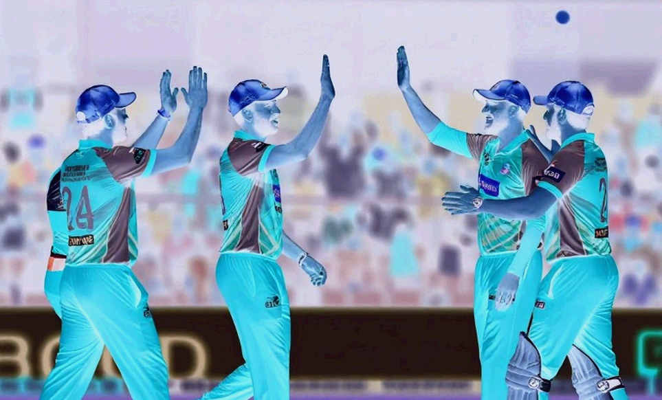 মাইক্রোফোনের পিছনে বসে থাকা একটা নাম, আর পাকিস্তান-শ্রীলঙ্কা সিরিজের অমীমাংসিত হিসাব