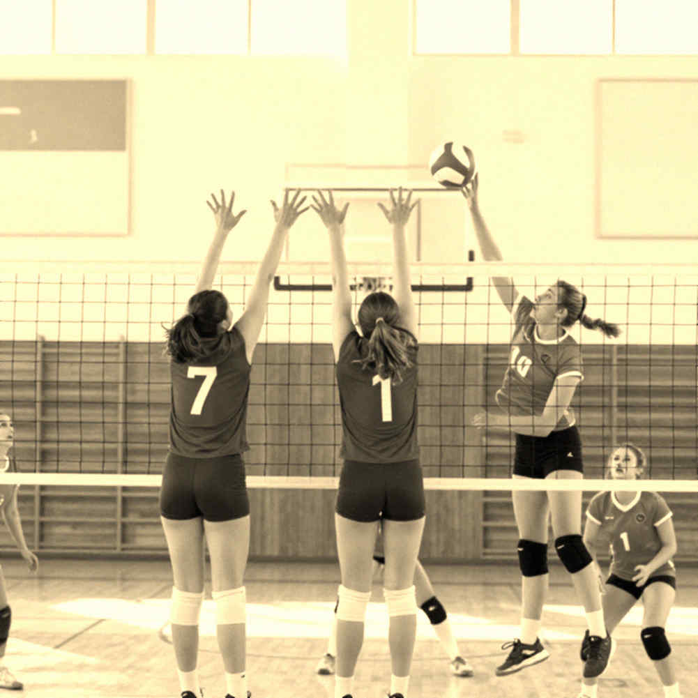 কাঠমান্ডুর ব্রোঞ্জ থেকে কক্সবাজারের বালি — বাংলাদেশ ভলিবলের আসল সিলিং কোথায়