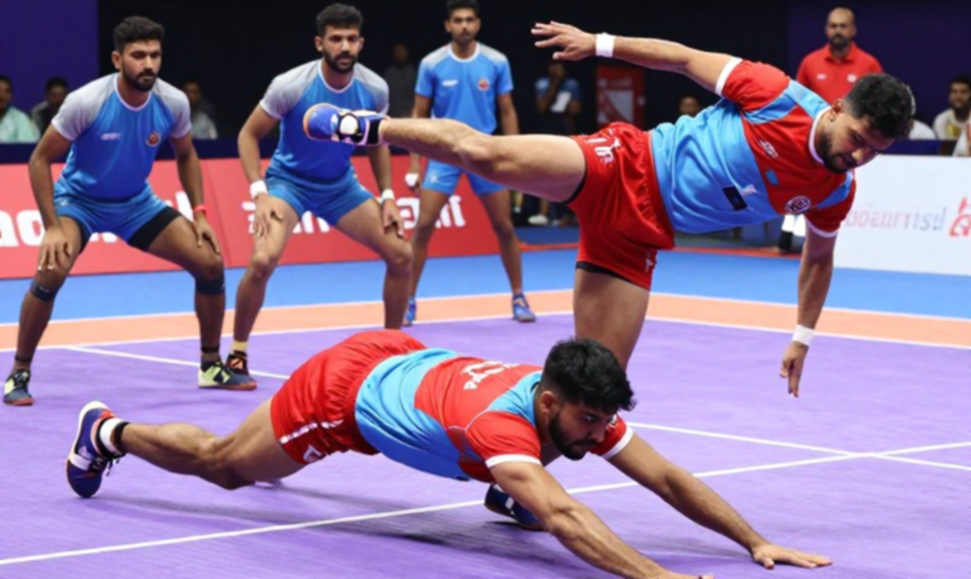সেমিফাইনালের টিকিট হাতে, রক্ষণভাগে ফাটল: ইরানের আগে ভারতের কাবাডি পড়তে গিয়ে