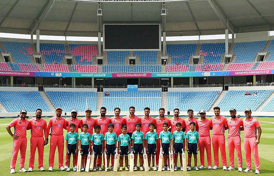 নীরব ফাইল, উল্টো কলাম: কাইনাত ইমতিয়াজের অবসর-ফাইল ও ম্যাচ রেফারির চেয়ার