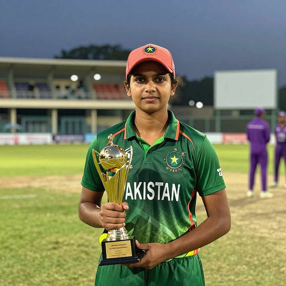 দুই অধিনায়ক, এক দায়িত্ব: পাকিস্তানের ফরম্যাট-ভাগের হিসাব