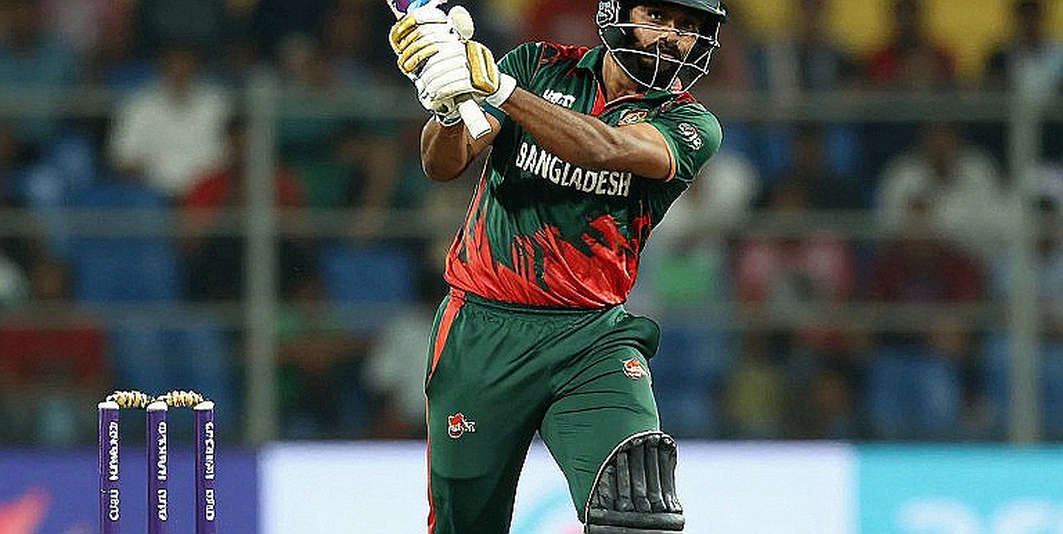 ফরহানের ২৩৮: একটি রেকর্ড, তার ক্যাটাগরির সীমানা, আর ডেড-রাবারের নীরবতা